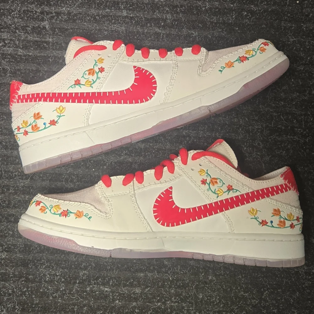 New Nike SB Dunk Low Decon N7 Opti Yellow/University Red Size 12M - Picture 1 of 8